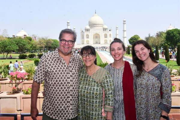 From Delhi: Taj Mahal and Agra Overnight Tour - By Car